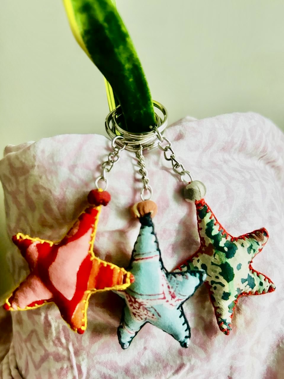 Starfish Fabric Keychain – Upcycled | Swizuka